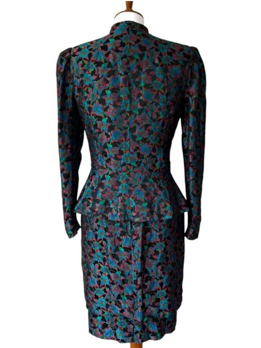 Vintage Suit Skirt Set Small Couture Jacket Set Jacquard 80s does 40s Peplum - Picture 7 of 17